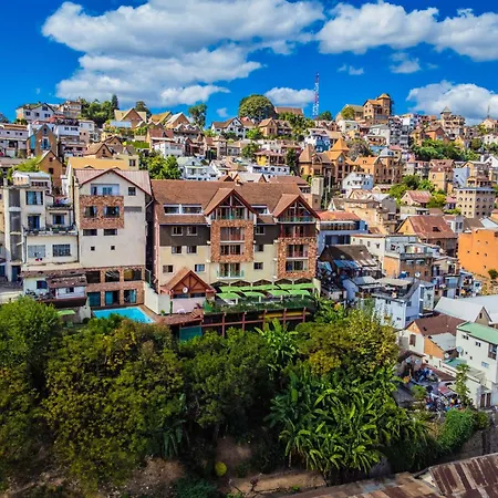 Palissandre ANTANANARIVO-2